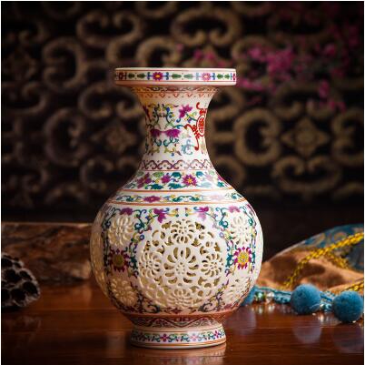 Antique Jingdezhen Handicraft Ceramic Vase Chinese Pierced Hollow Vase Wedding Gifts Home Furnishing Decoration Craft Articles